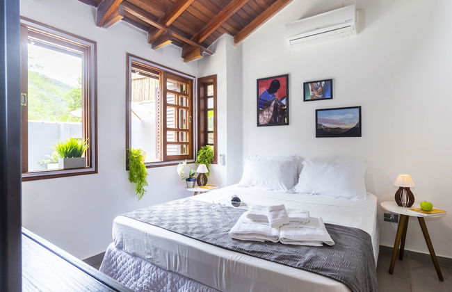 Casa Charmosa com Piscina - Barra do Una - Foto 7