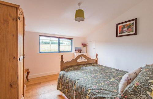 Rabbit Hole by Keepers Cottages - Photo 16