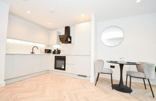 Modern 1 Bed Flat in Central Manchester w Balcony - Foto 20