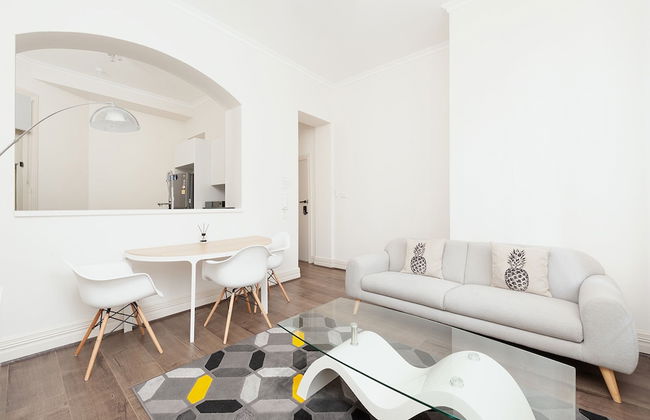 Stunning Sydney Home 1 - Photo 2