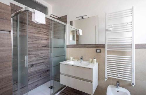 Rent Apartment - Parking and Comfort - Spacious Apt up to 8 Pax - Photo 9