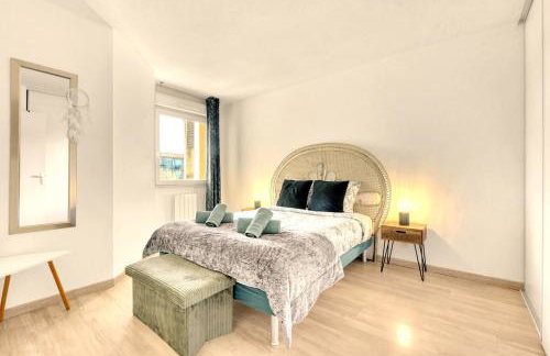 Le Montaigne - Climatisation, Parking Privé, Tramway et Airbus - Photo 5