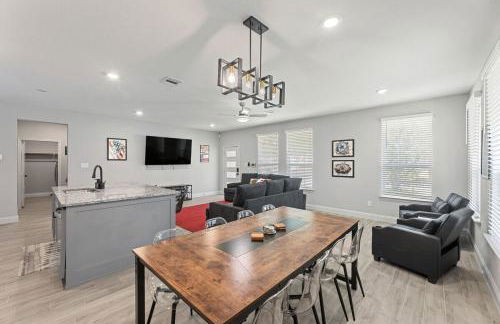 Sporty Spot - Hot Tub - Walk to AT&T Stadium - Foto 71