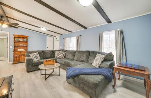 1 Mi to Otsego Lake Pet Friendly Family Home - Foto 6