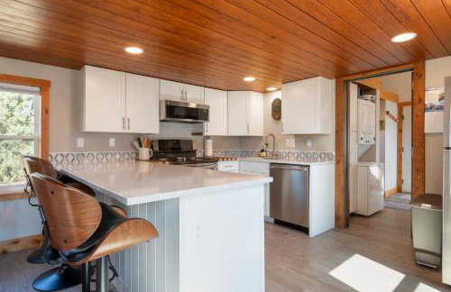 Last Best Loft - A cozy loft cabin stunning views - Foto 14