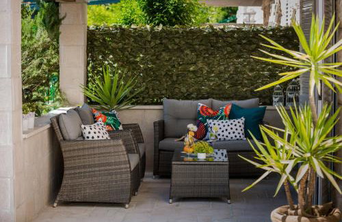 Niko's Charming Apartment with FREE parking - Foto 31