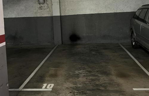 Espacioso con patio interior - Foto 24