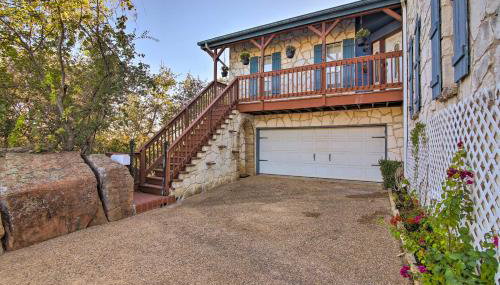 Private Deck & Grill: Sunny Lakefront Escape - Photo 2