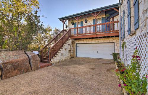 Private Deck & Grill: Sunny Lakefront Escape - Photo 2