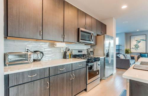 Modern And Spacious Townhouse Blocks from Downtown - Foto 5