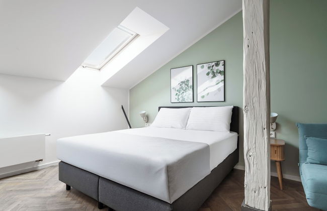 Limehome Prague Halkova - Foto 34