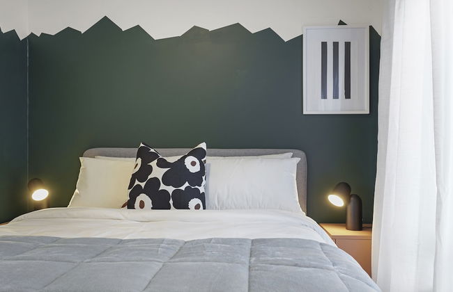 Super Chic Apt nr Albany Mall - Carpark - Foto 6