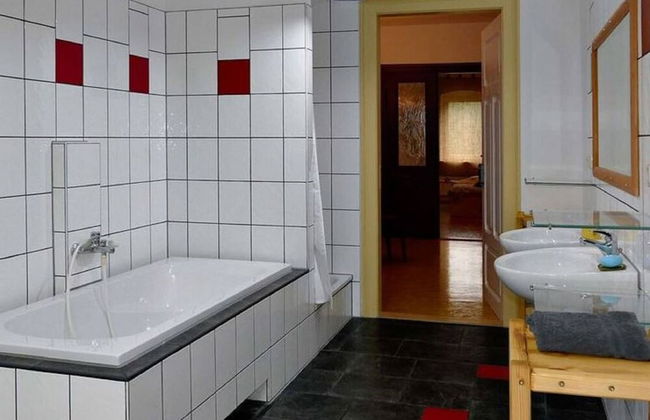 2-floor Apartment in a Villa With Park - Foto 16