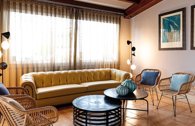 Plus Fariones Apartamentos - Photo 2