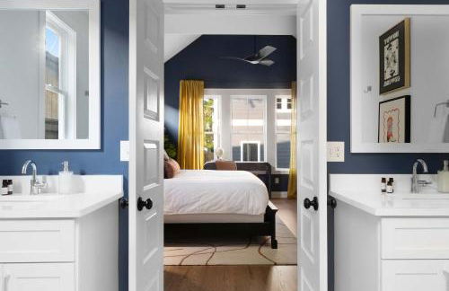 The Morrison - Karaoke Theater Backyard Oasis - Foto 50