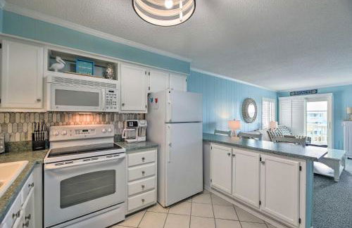 Beachfront Condo with Boardwalk and Pool Access! - Foto 6