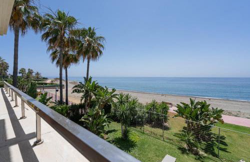 Front line beach luxury apartment in Heaven Beach - Photo 26