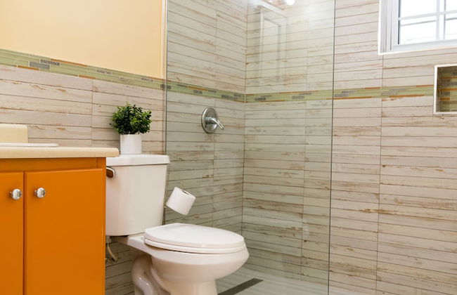 New Kingston Guest Apartment at Westbury - Foto 23