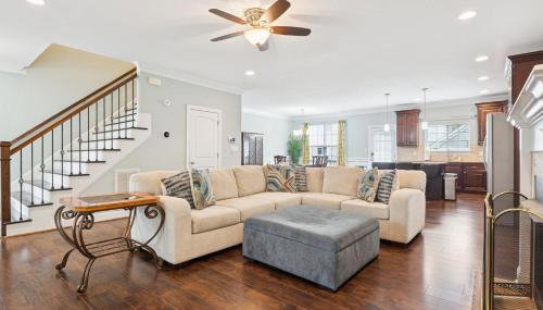 Sojourn Beautiful Family Home with Backyard in Ghent - Foto 3