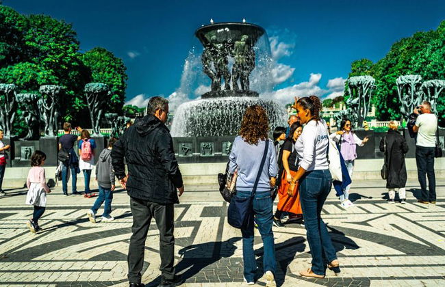 Visite privée à pied d'Oslo et du parc Vigeland - Photo 3