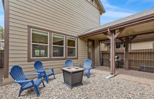 Flagstaff 3BR Cozy Retreat w Fireplace & BBQ - Foto 5