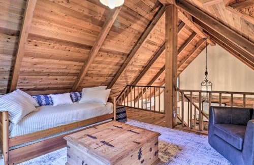 Family Retreat Cabin with Summit, Lake Views, Deck! - Foto 16