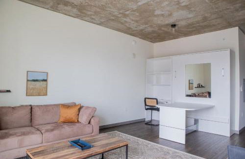 Luxury Studio Apt Near Brady St with Balcony and Lake View - Foto 13