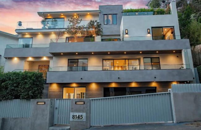 Willow Glen - Hollywood Hills Multi-level Villa With Theater & Pool - Photo 75