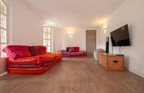 Charm, luxury, stunning views, villa with pool - Foto 9