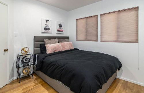 4 Bedroom house large pool & spa in prime location - Foto 23