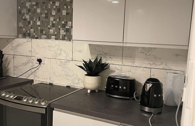 Deptford - 1 Bed - 1 Bathroom - Parking - Foto 5