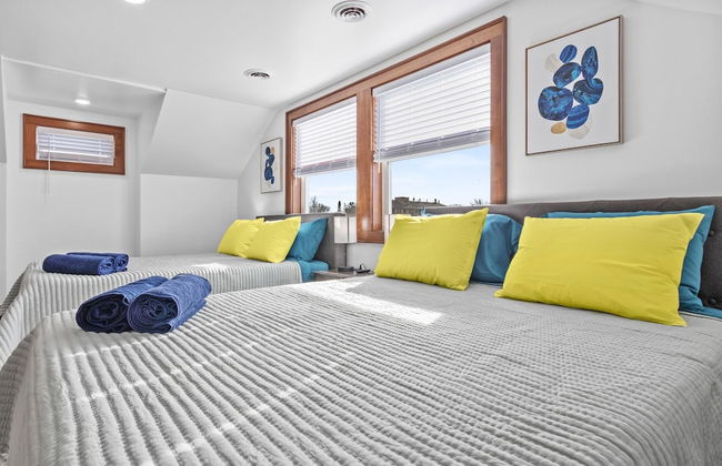 Riverfront Kayaks Bay Access Sleeps 15 - Foto 41