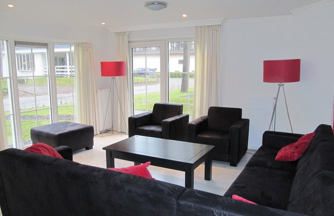 Tidy Furnished Chalet With a Dishwasher - Foto 5