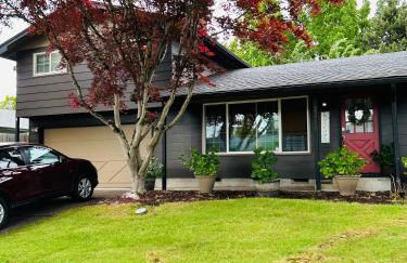 Emerald City 3 Bedroom 1 bath Home - Photo 1