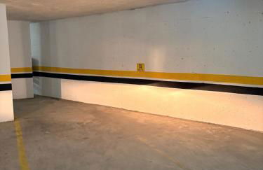 Modern studio, close to everything with garage and air conditioning - Foto 11