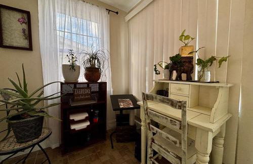 Perfect full private first floor home with convenient amenities - Foto 4