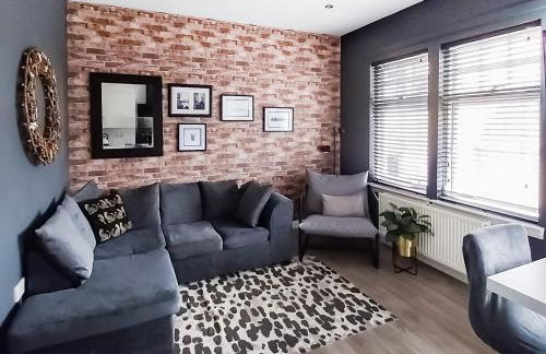 Castlegate - Photo 1