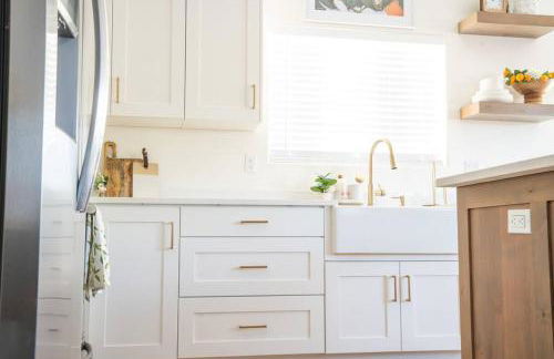 Rustic Gold Retreat - Foto 14