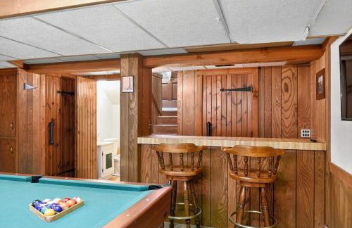 Historic Omaha Manor DT Near Zoo and Pool Table - Foto 21