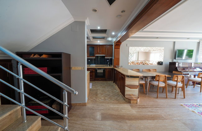 Villa Şükran Daily Weekly Rentals İçmeler - Foto 21