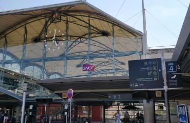 Les Clés du Bonheur by Beds4Wanderlust, 47m2 avec Terrasse privative & Parking-RER B TGV 10min-Orly 20min - Foto 47