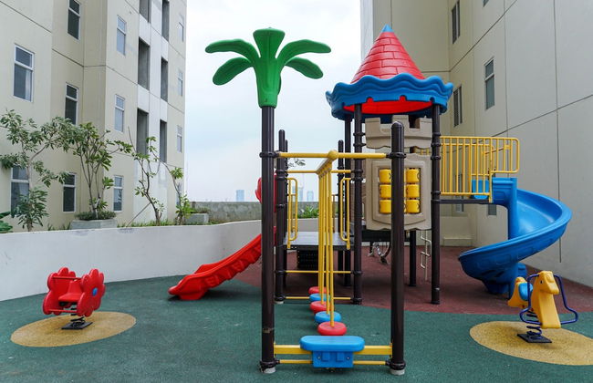 Spacious And Relaxing 2Br Apartment At Corner Vittoria Residence - Foto 18