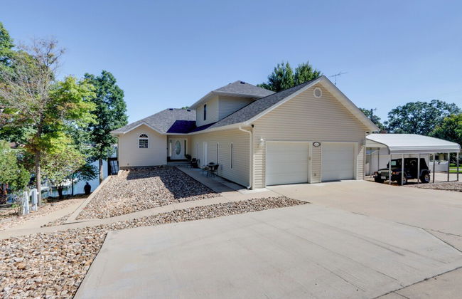 Lakeside Gravois Mills Home w/ Boat Slip + 4 Decks - Foto 11
