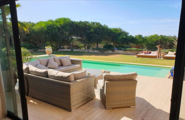 13 Bedroom Villa With Heated Pool, Golf Course, Seaside - Photo 30