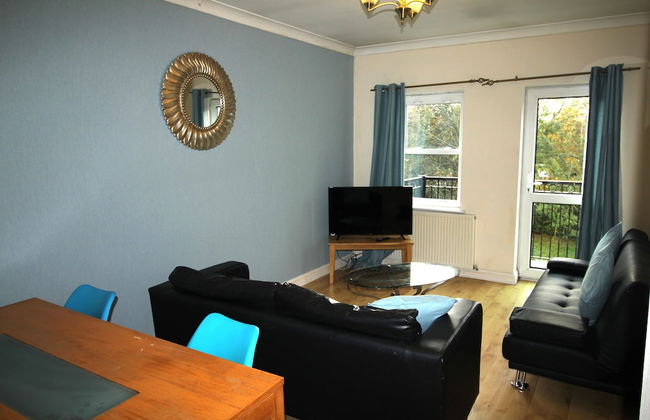 Doncaster Central Apartment Sleeps 5 Very Quiet - Photo 11