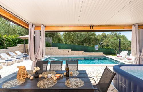 Holiday Home Villa Pendolina mit privatem Pool und Jacuzzi by Interhome - Foto 35