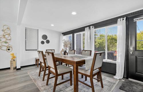 Greenway Getaway-Private Huge outdoor fun, Game,Navy - Foto 53