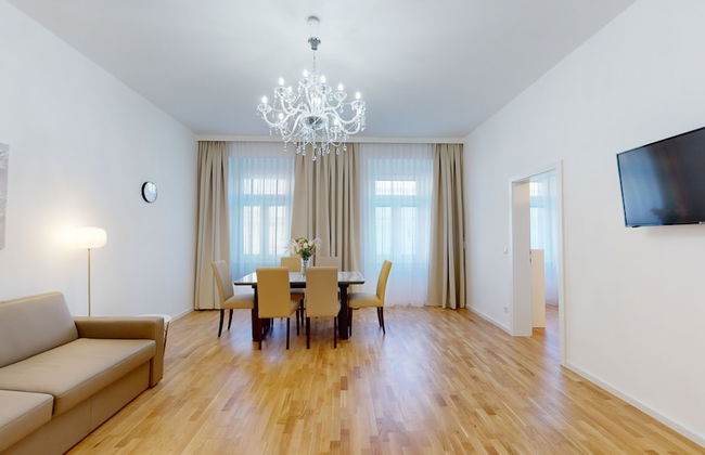 ALON HOMES Vienna – Premium City Center Apartments - Photo 14