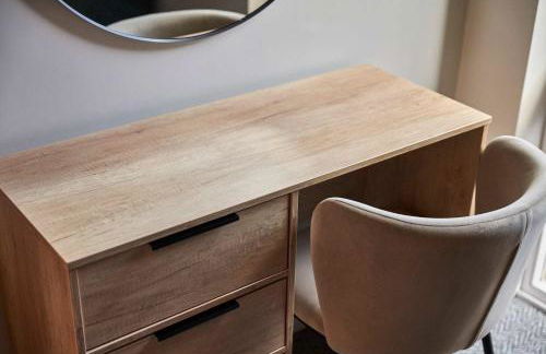 Ropewalks Retreat III - Sleeping 8 Guests with Parking - Foto 15