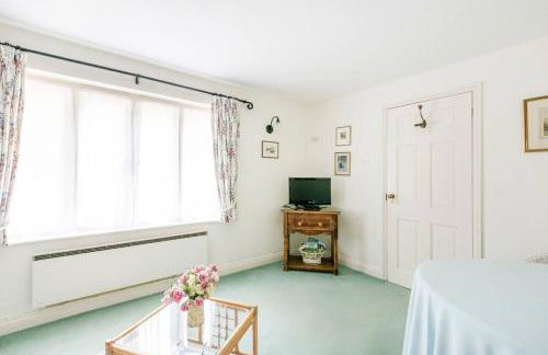 Highfield Lodge - Photo 5